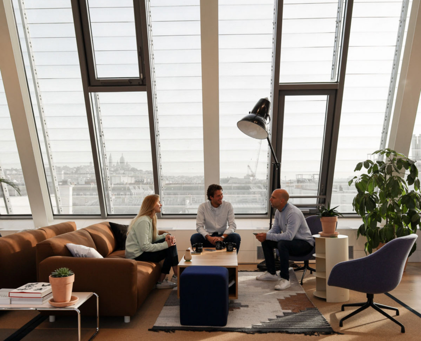 ubiq 2Hq0WvL2Yc4 unsplash